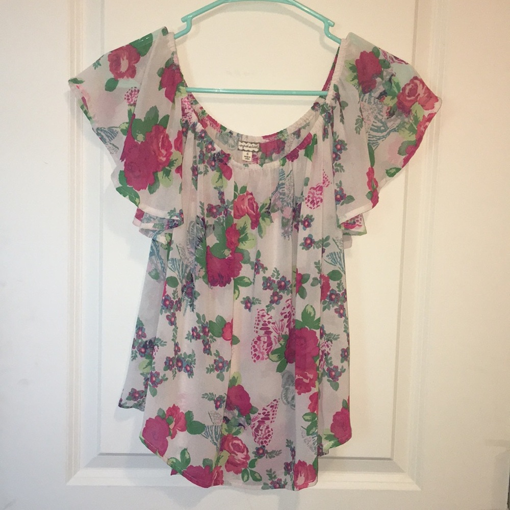 Eyeshadow Small Floral Semi-Sheer Flowy Top